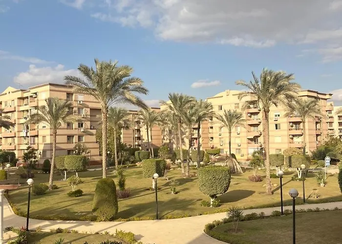 Elegant Palm Trees View 2Bd Apartment At Alrehab City